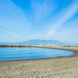Apartamento Luminoso Apartamento 3hab En Pedregalejo Playa, Málaga